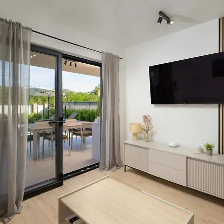 4m By Istrialux Villa Marčana