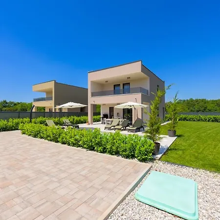 Villa 4m By Istrialux *